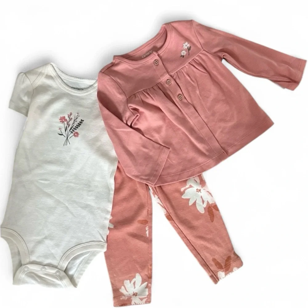 Carter's Baby Girl 3-Piece Outfit Size 12 Months Cardigan Bodysuit Pants 🌸